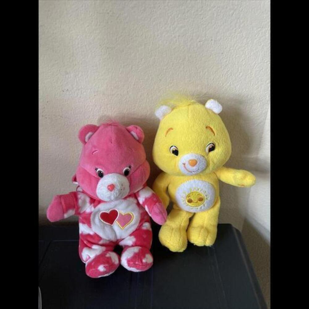 Care Bear Stuffed Animal Funshine  2008 Sunshine‎ Smile &  2015 Heart Bear 9”
